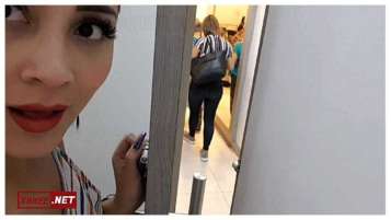Milagro sa Public Dressing Room